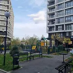 Modern, Cute And Comfy Apartment - Free Private Parking
